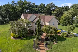 195 Hunters Run, Swedesboro, NJ 08085 - Photo 5