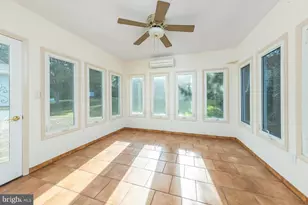 232 Fawn Meadows Dr, East Greenwich Township, NJ 08061 - Photo 9