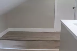 148 Station Ave, Franklin Township, NJ 08322 - Photo 9