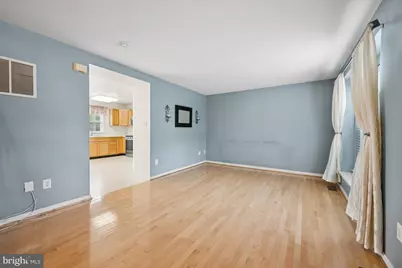 13 Yorktown Court, Woodbury, NJ 08096 - Photo 3