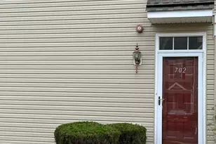 702 Van Gogh Ct, Monroe Township, NJ 08094 - Photo 3