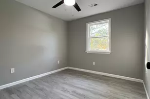 1435 Coles Mill Rd, Monroe Township, NJ 08094 - Photo 9