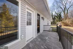 23 Grandview Ave, Monroe Township, NJ 08094 - Photo 19