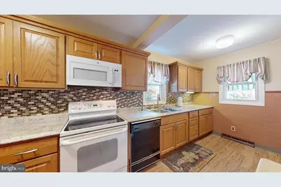 219 Vanneman Boulevard, Paulsboro, NJ 08066 - Photo 15