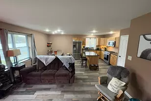 760 W Clayton Ave, Clayton, NJ 08312 - Photo 5