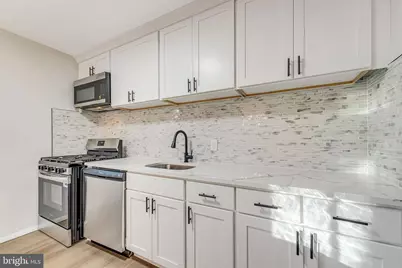 504 Coach, Washington Township, NJ 08012 - Photo 9