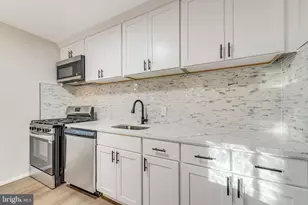 504 Coach, Washington Township, NJ 08012 - Photo 9