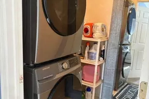 404 Virgin Island Dr, Monroe Township, NJ 08094 - Photo 9