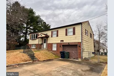 1051 Bradford Drive, Monroe Township, NJ 08094 - Photo 3