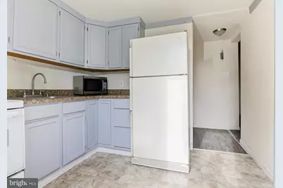 71 Main St, Logan Township, NJ 08014 - Photo 9