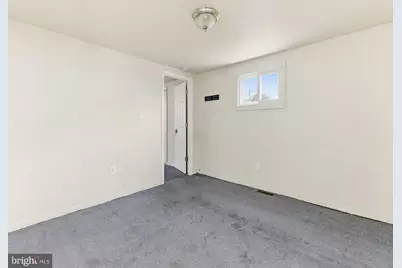 71 Main St, Logan Township, NJ 08014 - Photo 13