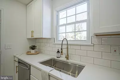 1778 Congress, Washington Township, NJ 08012 - Photo 9