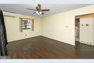 136 West Avenue, Westville, NJ 08093 - Photo 5