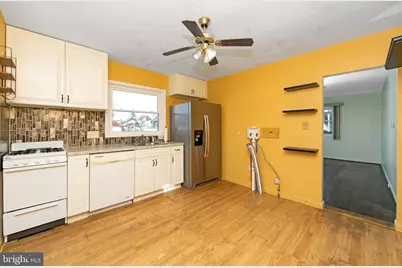 136 West Avenue, Westville, NJ 08093 - Photo 11