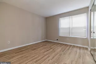 32 Buena Ct, Washington Township, NJ 08012 - Photo 9