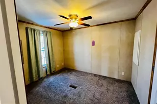 222 Kennedy Ave, Monroe Township, NJ 08094 - Photo 9