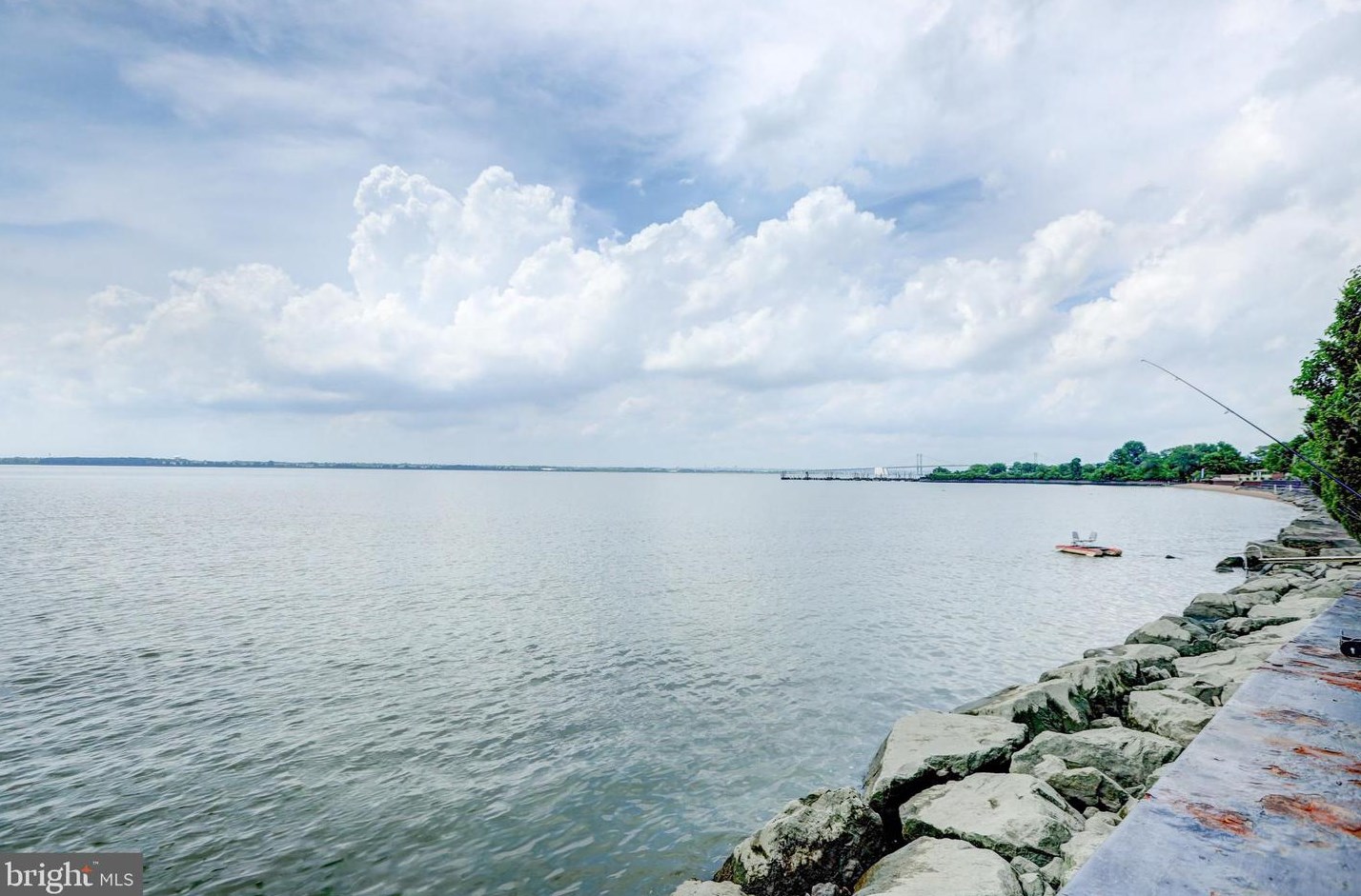 79 Enlow Pl, Pennsville NJ 08070-2003 exterior