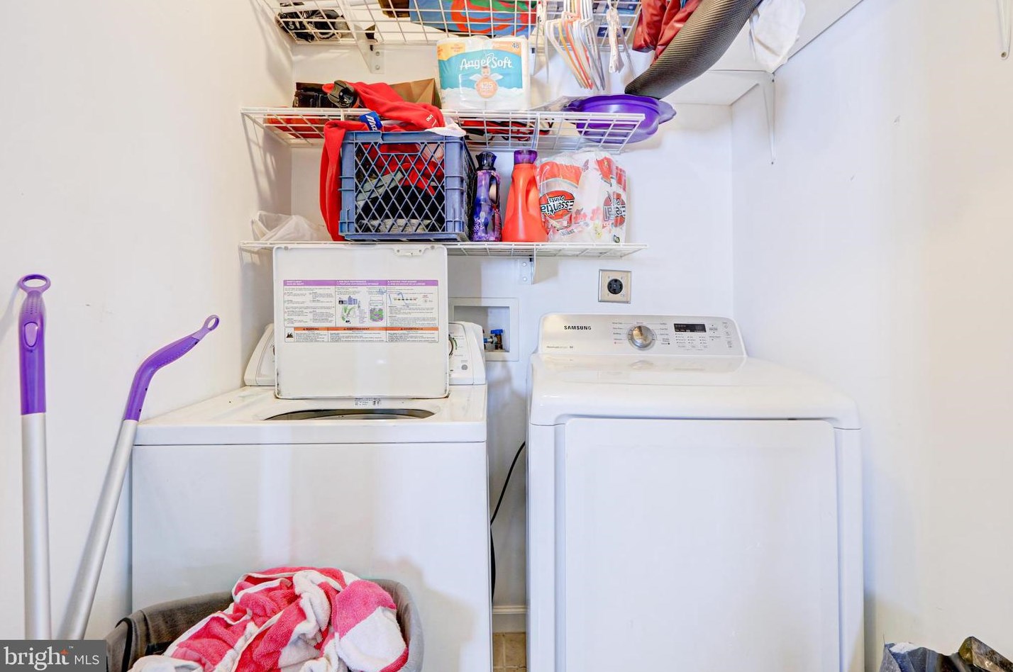 79 Enlow Pl, Pennsville NJ 08070-2003 exterior