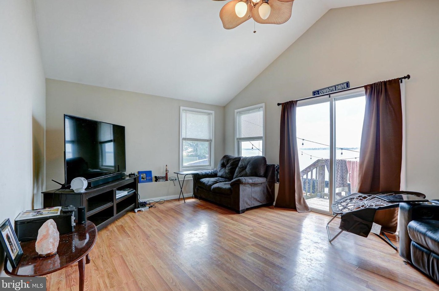 79 Enlow Pl, Pennsville NJ 08070-2003 exterior