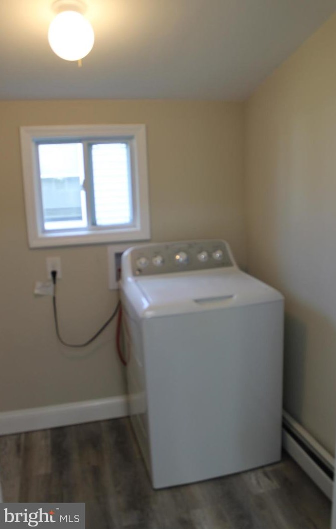 270 B St, Carneys Point Township NJ  08069-2324 exterior