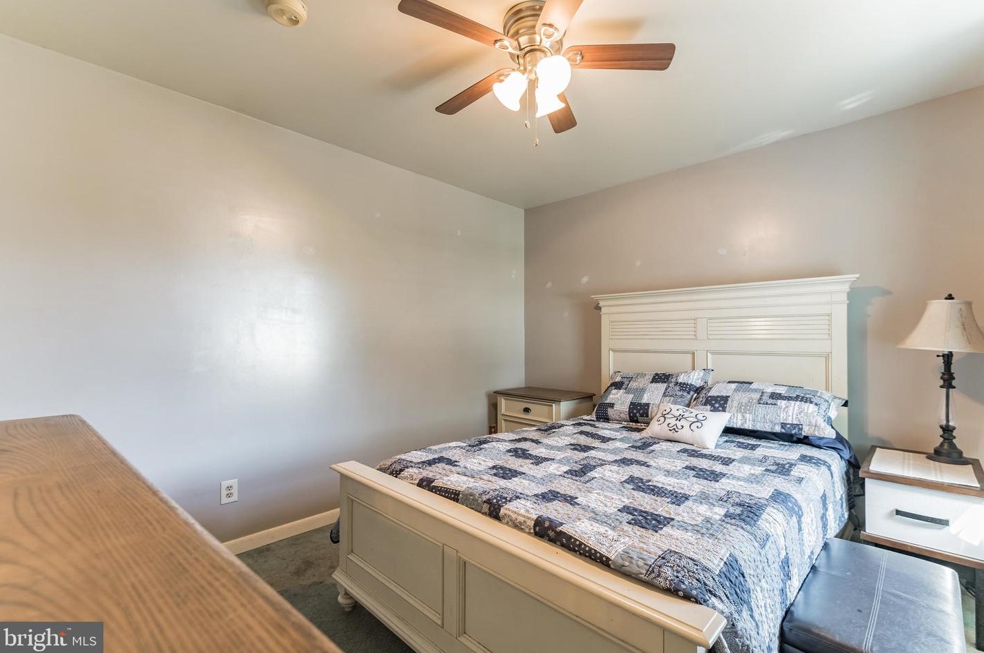 18 Ferry Rd, Pennsville NJ 08070-2059 exterior