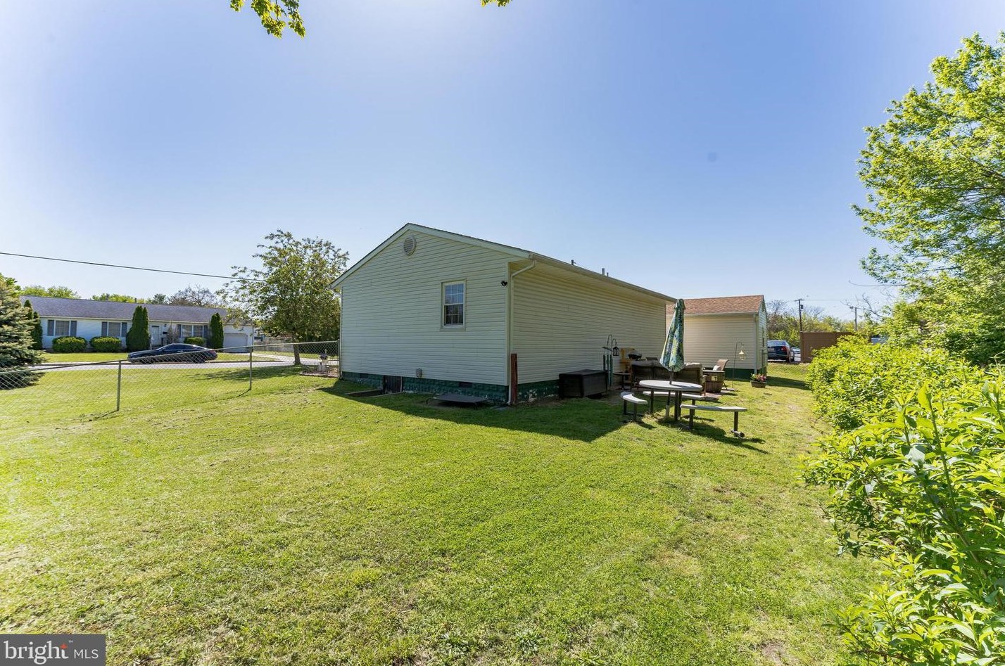 18 Ferry Rd, Pennsville NJ 08070-2059 exterior