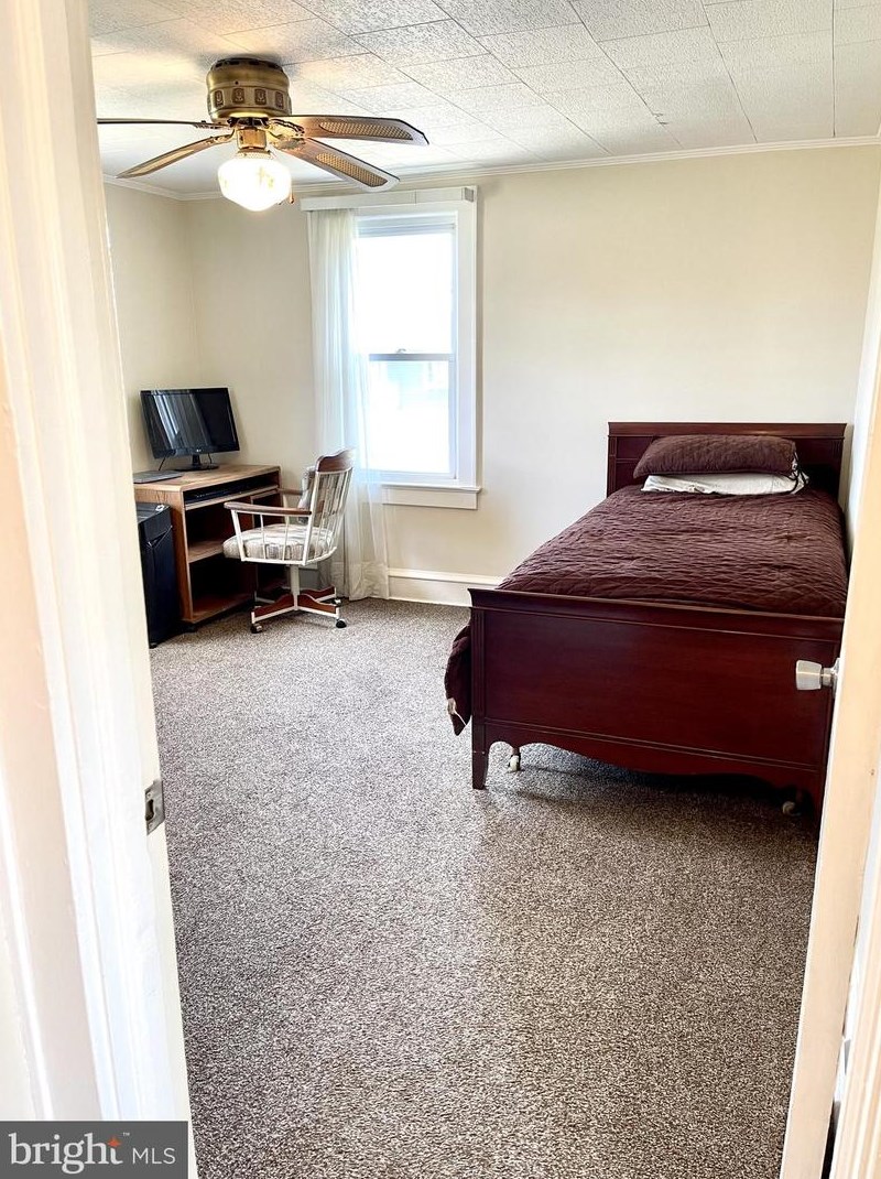 19 Harvard Rd, Pennsville NJ 08070-2974 exterior