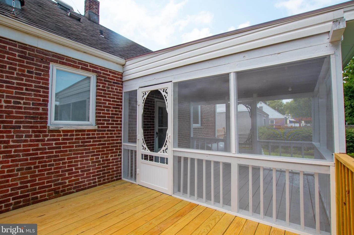 187 Crossland Ave, Salem NJ 08079-1612 exterior