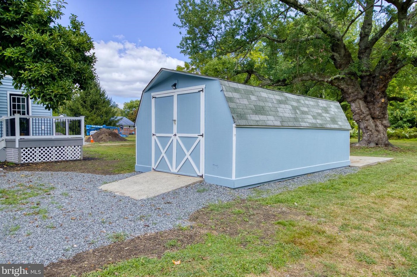 116 Pittsfield St, Pennsville NJ 08070-1831 exterior