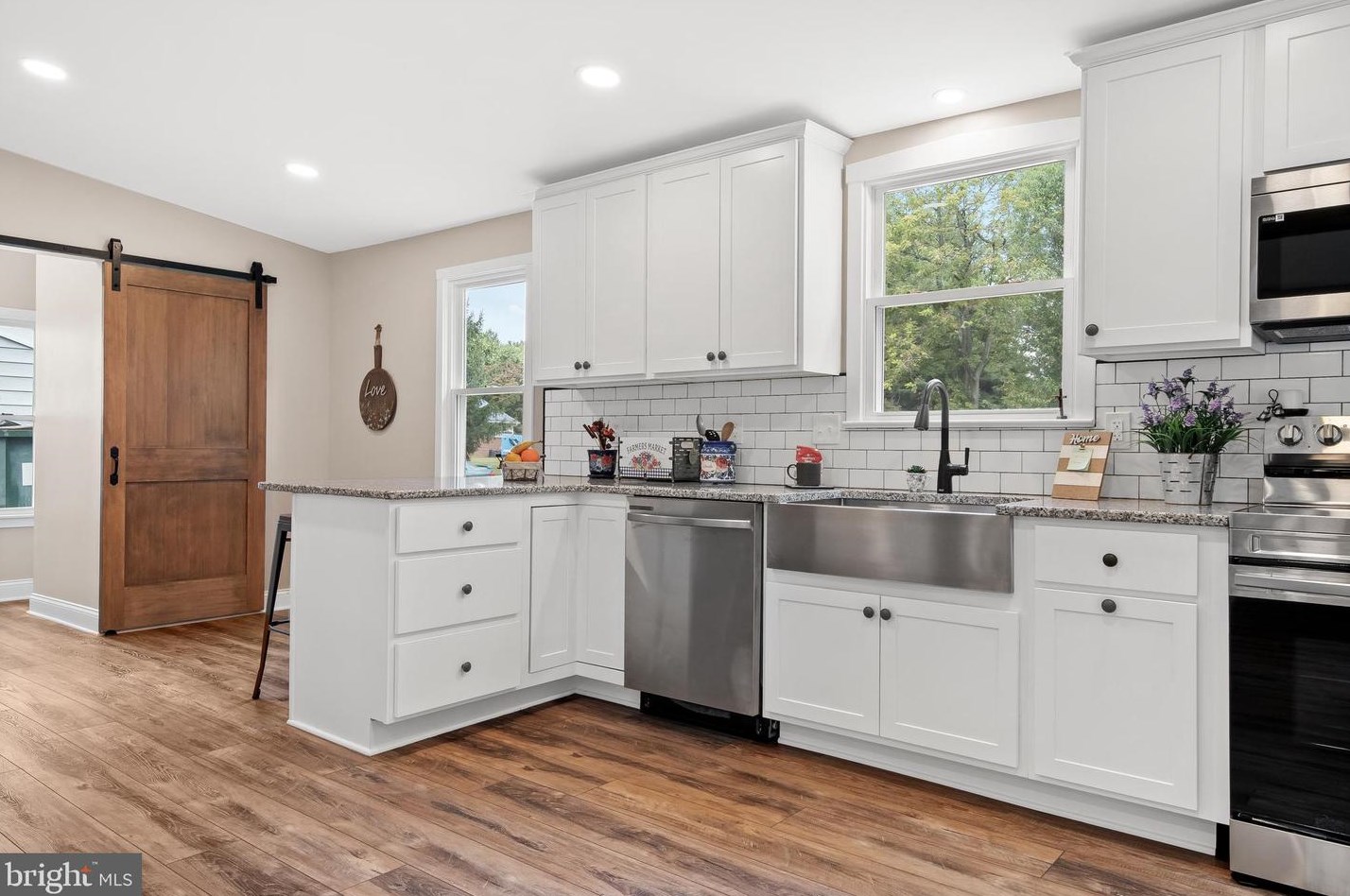 116 Pittsfield St, Pennsville NJ 08070-1831 exterior