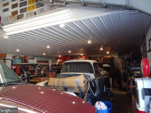 31 Harvard Rd, Pennsville NJ 08070-2974 exterior