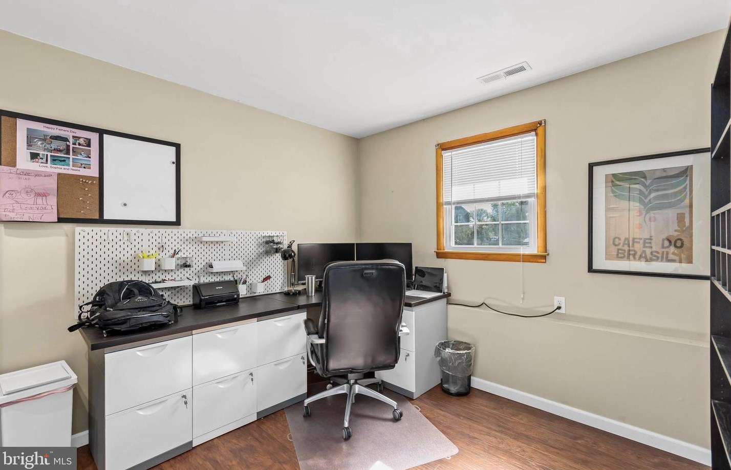 124 Riv Dr Ave, Pennsville NJ 08070-2247 exterior