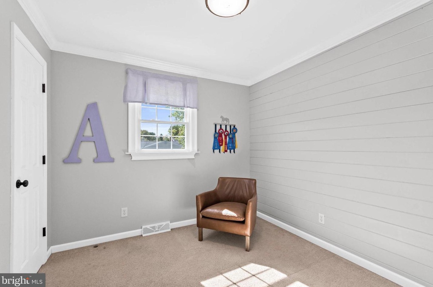 124 Riv Dr Ave, Pennsville NJ 08070-2247 exterior