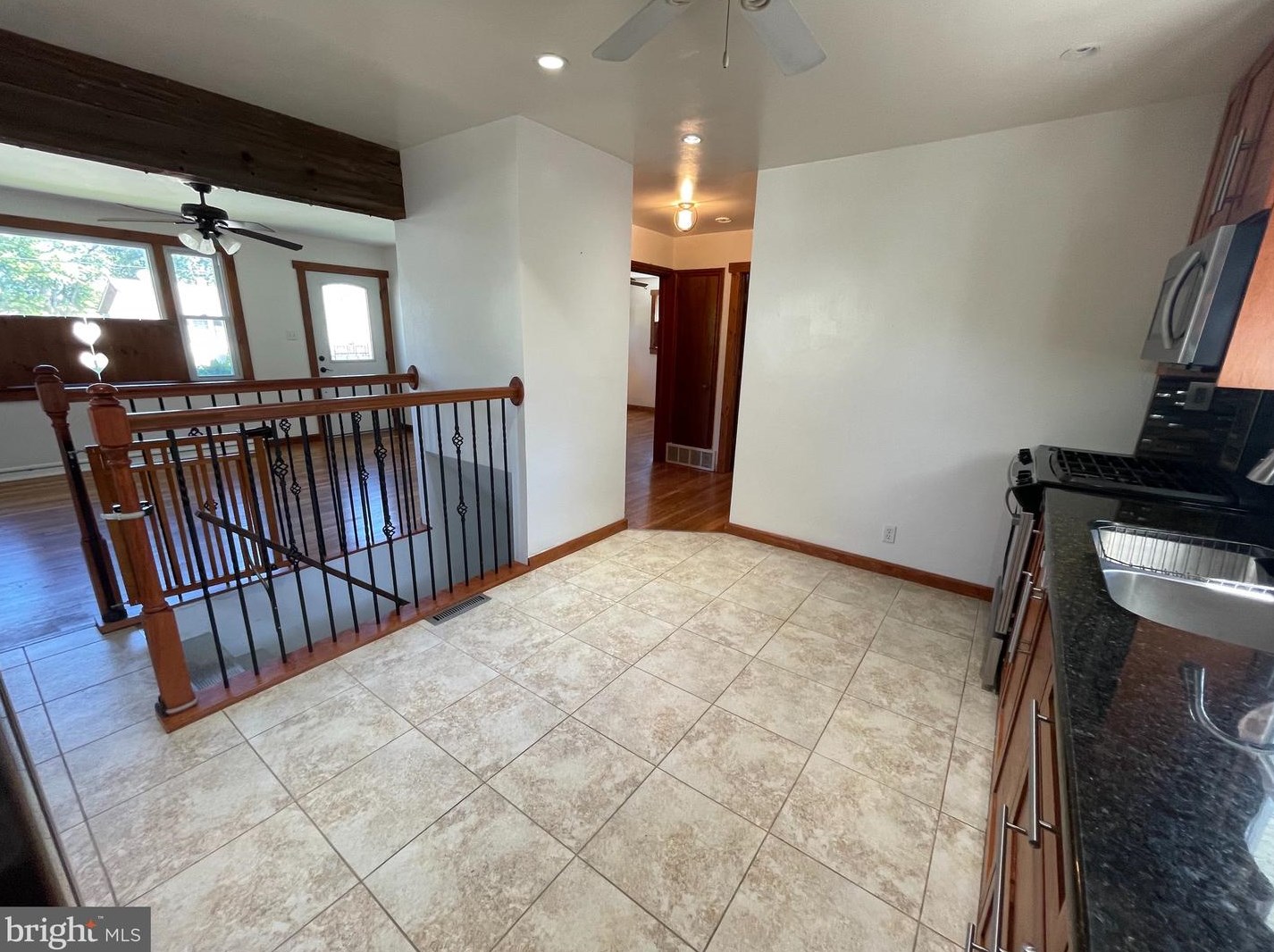 33 Harvard Rd, Pennsville NJ 08070-3603 exterior