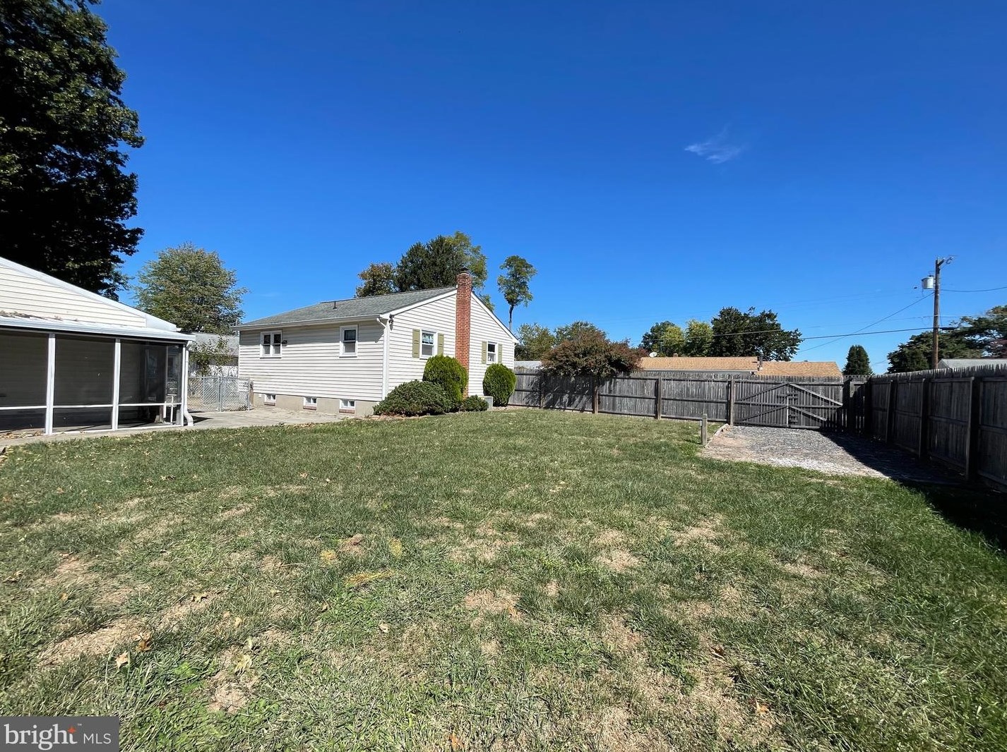 33 Harvard Rd, Pennsville NJ 08070-3603 exterior