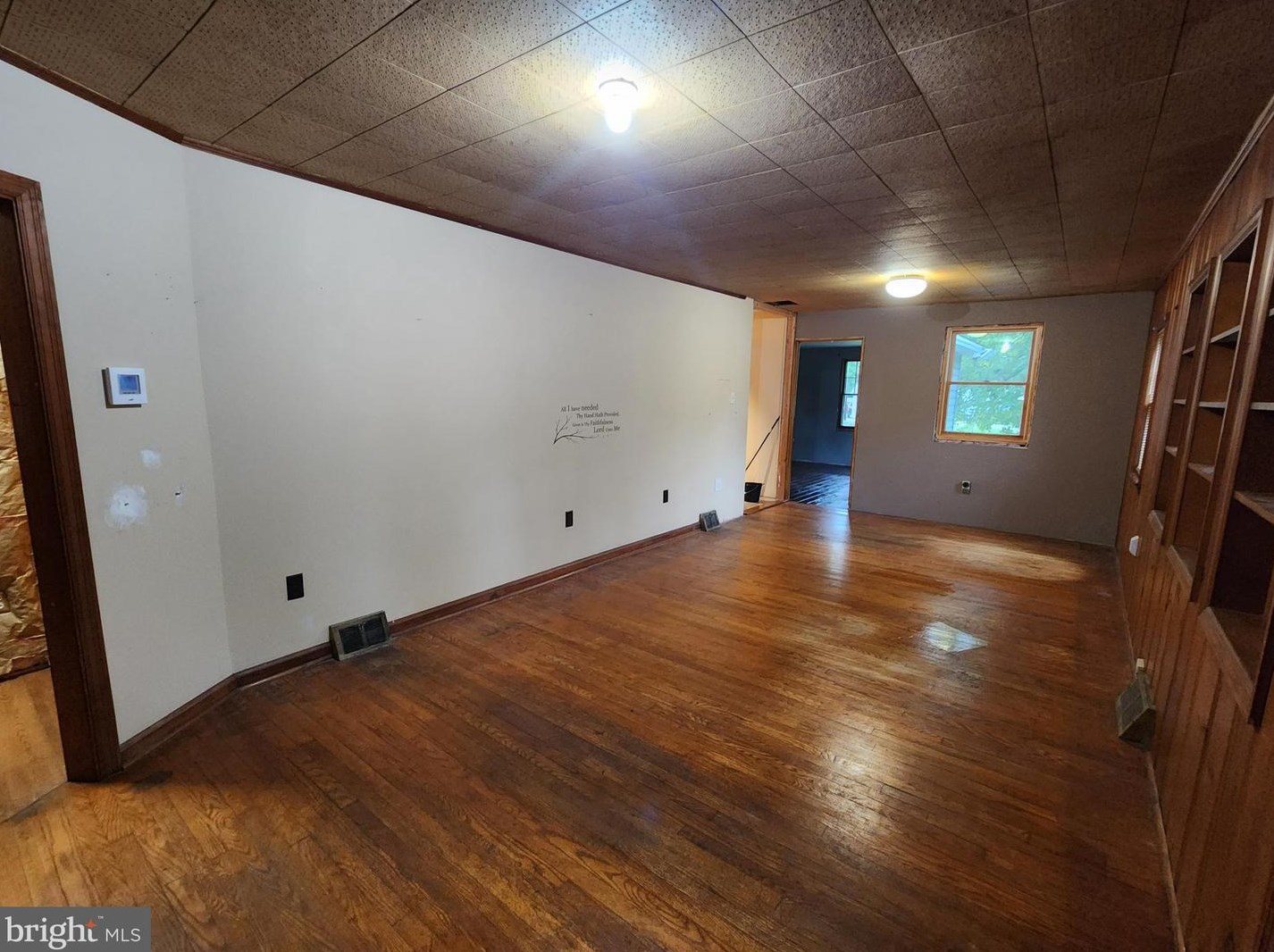 70 Heron Ave, Pennsville NJ 08070-1307 exterior