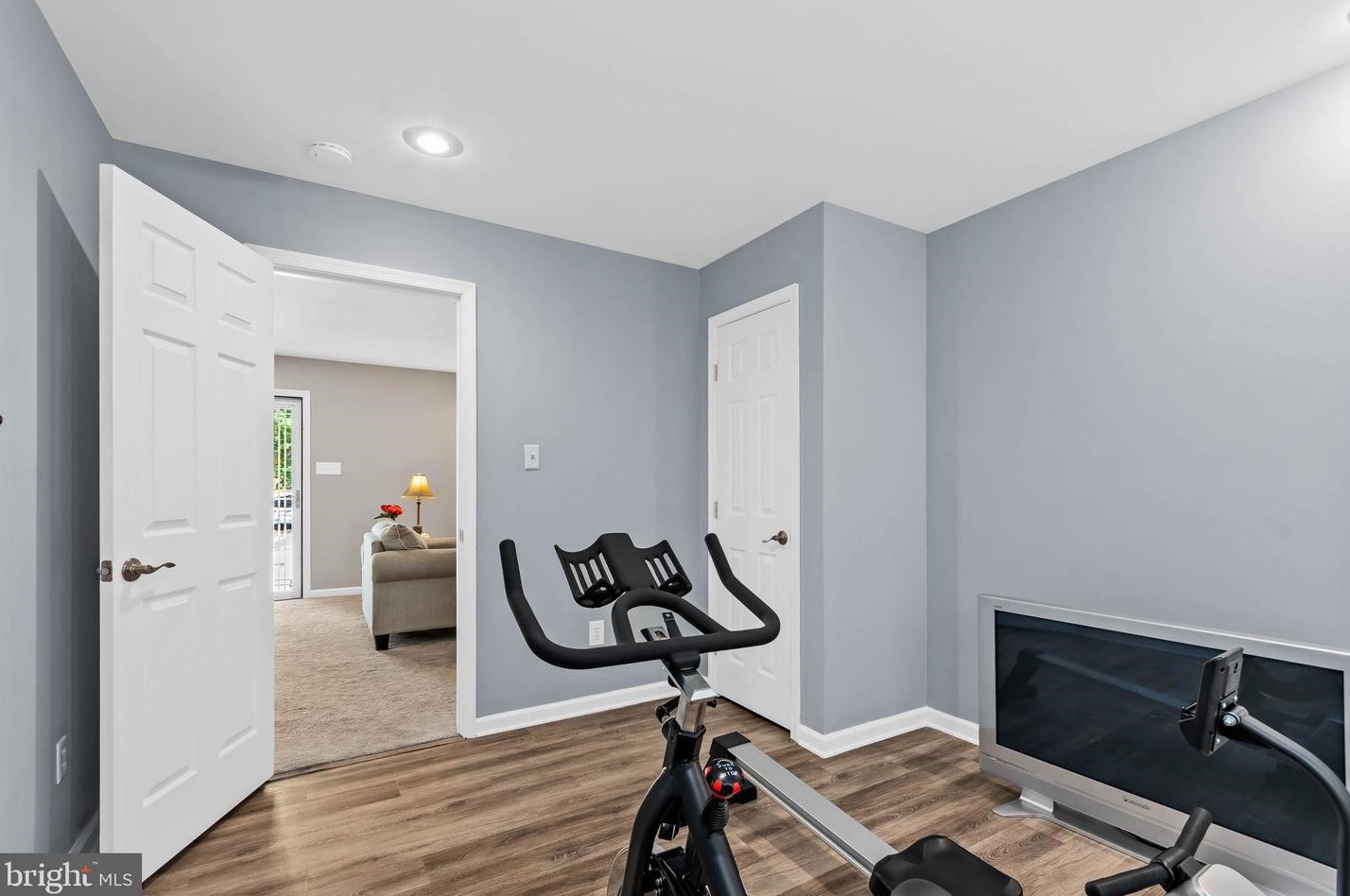 51 Heron Ave, Pennsville NJ  08070-1307 exterior