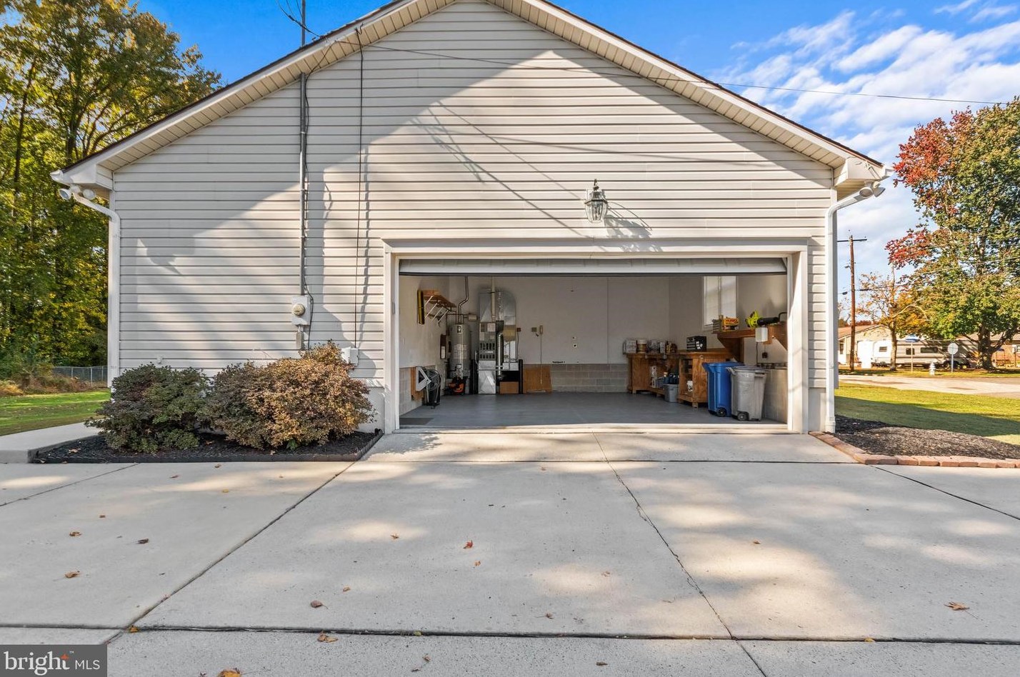 51 Heron Ave, Pennsville NJ  08070-1307 exterior