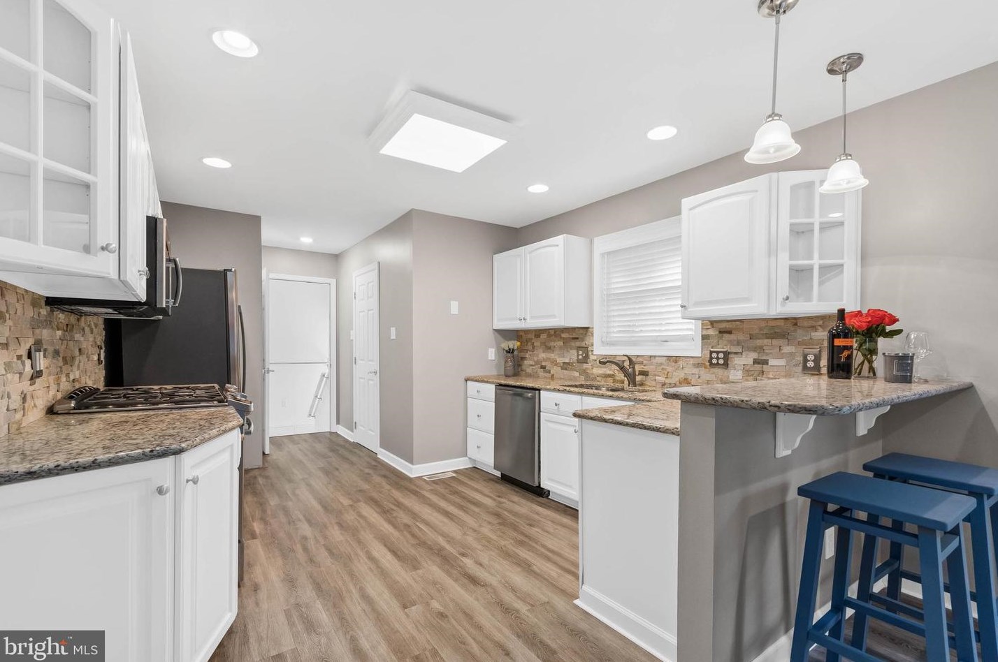 51 Heron Ave, Pennsville NJ  08070-1307 exterior