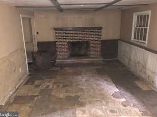 11 Buck Rd, Aura NJ 08028-3300 exterior