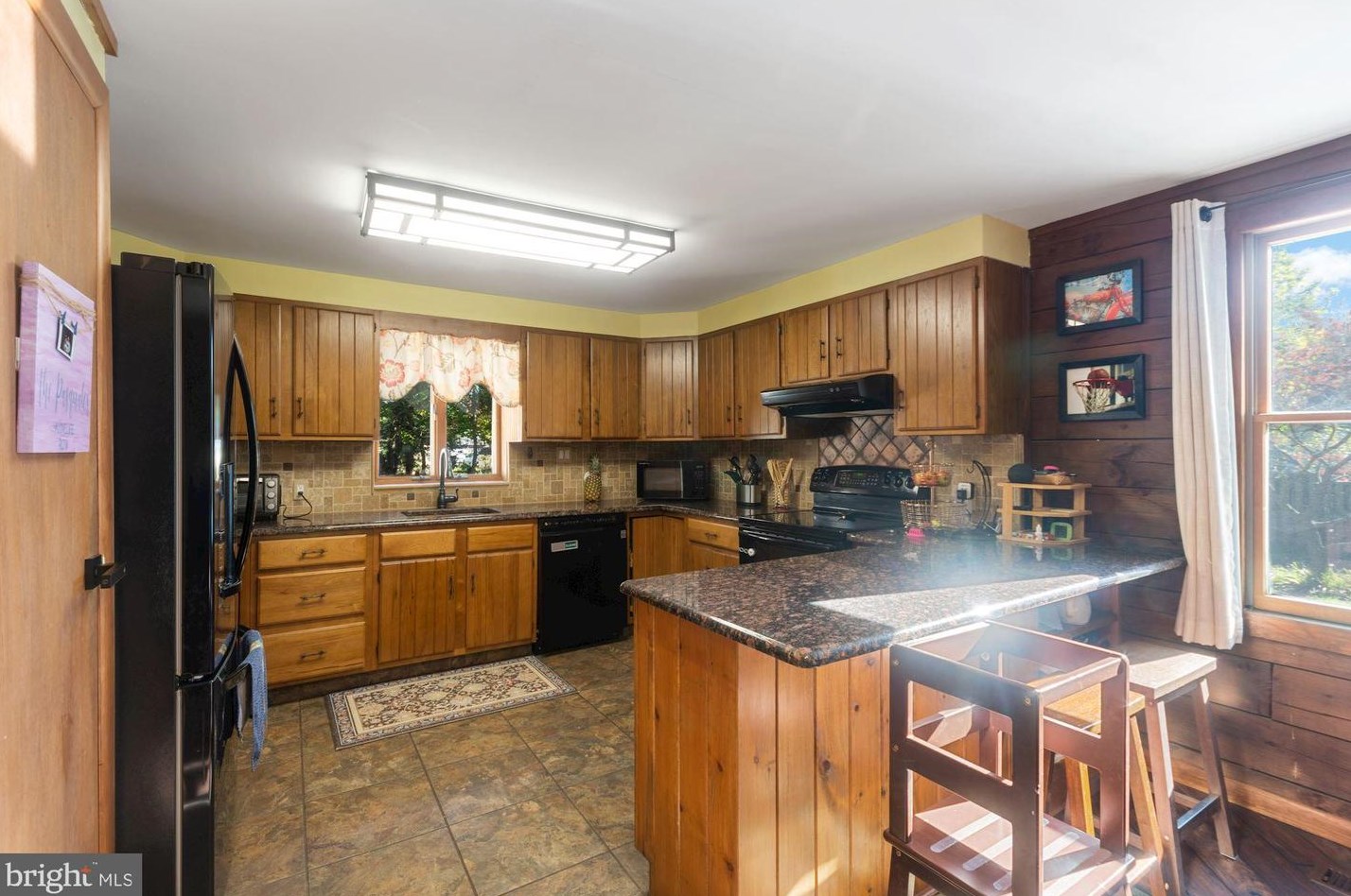 46 Delaware Ave, Pennsville NJ 08070-1825 exterior