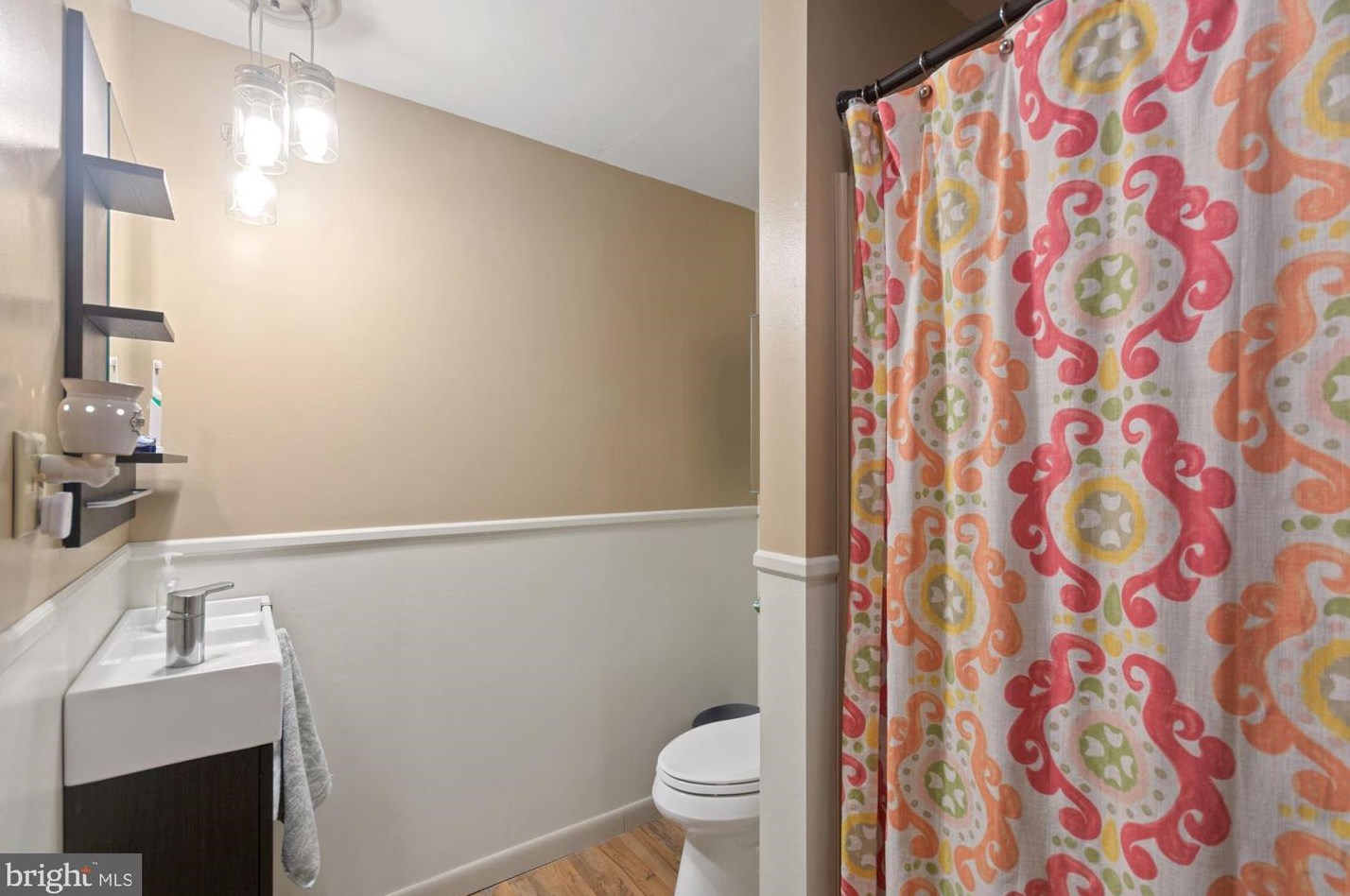 46 Delaware Ave, Pennsville NJ 08070-1825 exterior