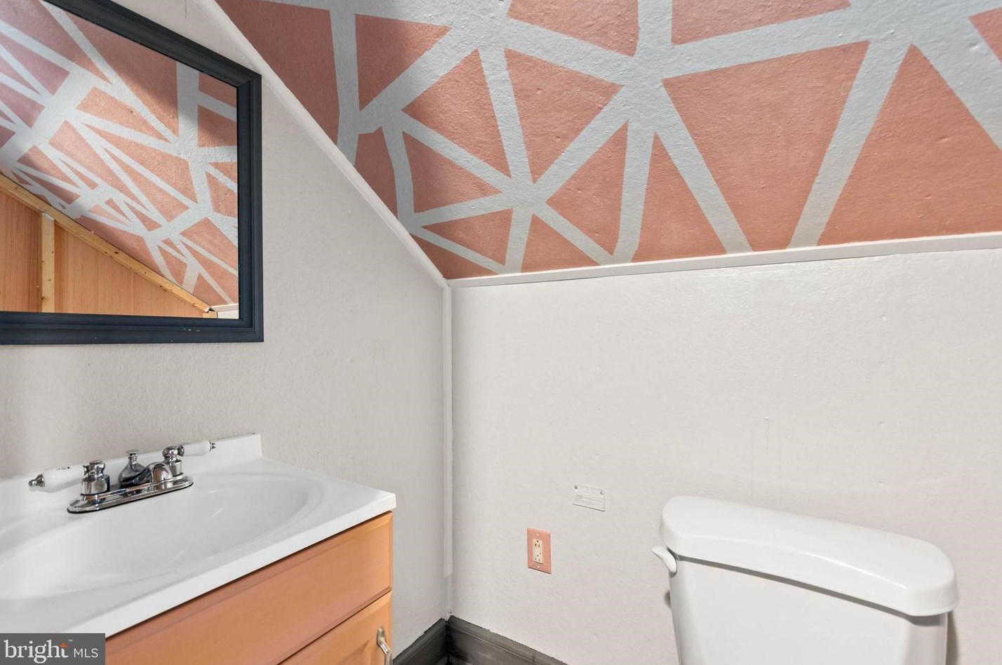 86 Pittsfield St, Pennsville NJ  08070-1820 exterior