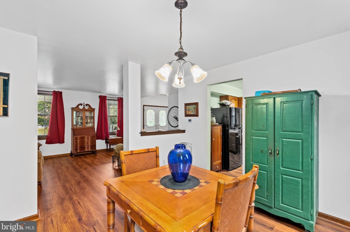 75 Pennsville Auburn Rd, Carneys Point Township NJ  08069-3625 exterior