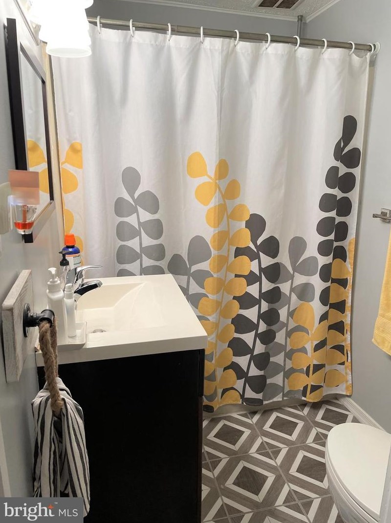 159 Highland Ave, Pennsville NJ  08070-2237 exterior