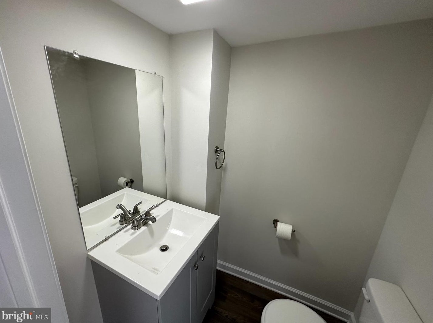 67 Willis St, Carneys Point Township NJ  08069-1739 exterior