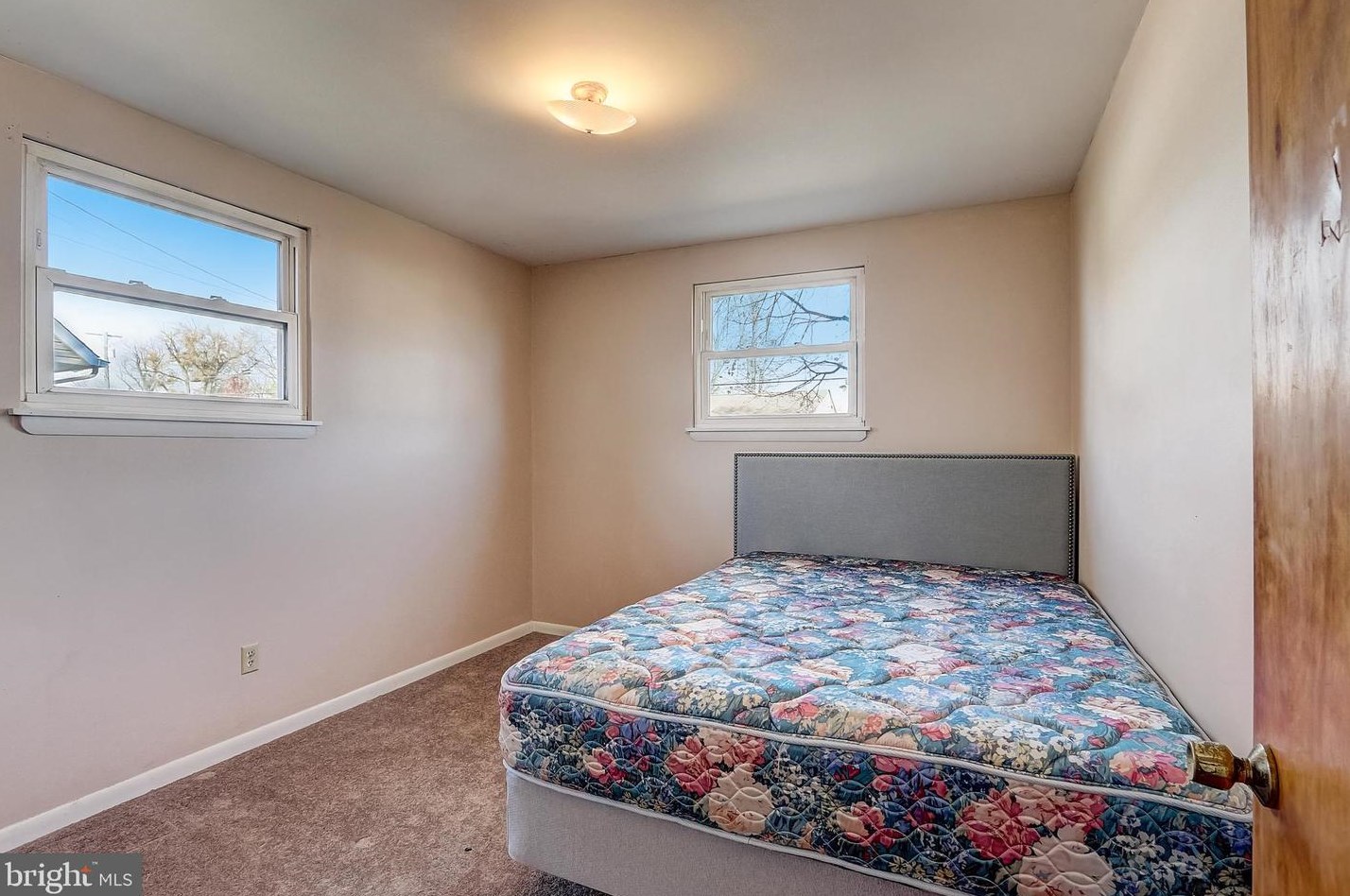 145 Harvard Rd, Pennsville NJ 08070-2927 exterior