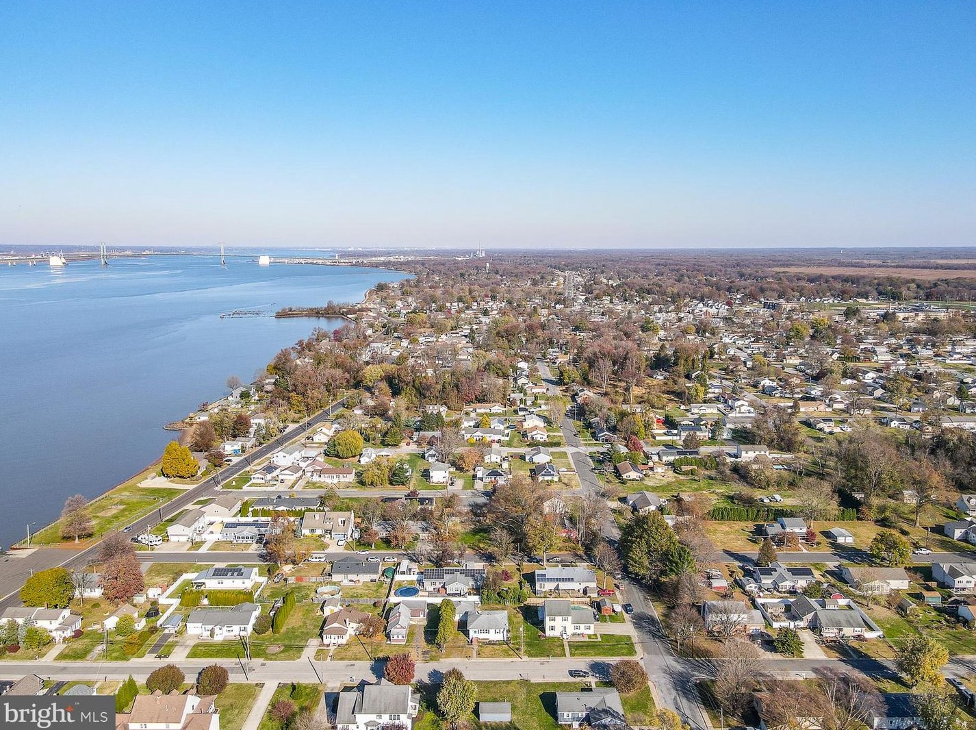 142 Eaton Rd, Pennsville NJ 08070-2446 exterior