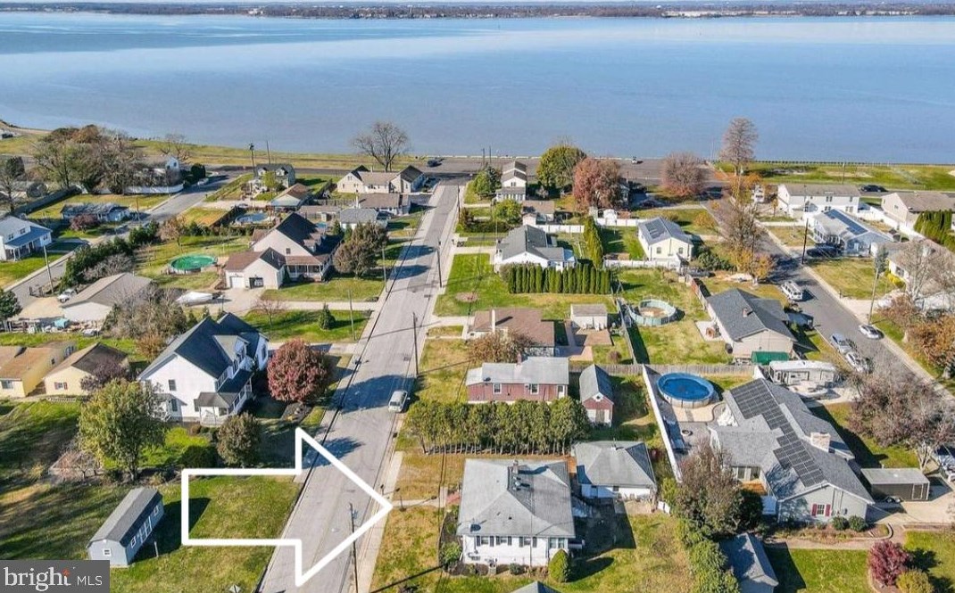 142 Eaton Rd, Pennsville NJ 08070-2446 exterior