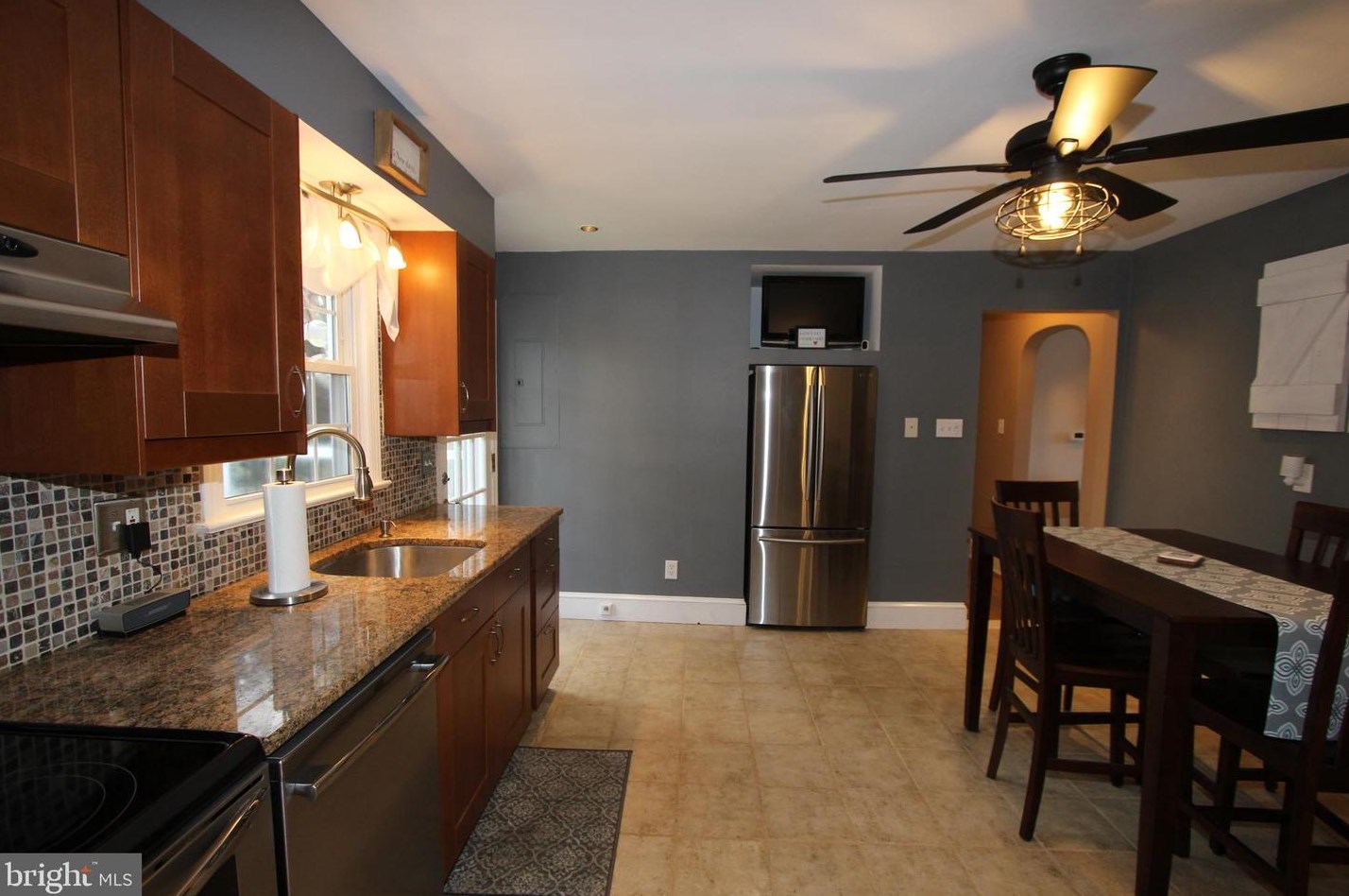 161 Churchtown Rd, Pennsville NJ 08070-1301 exterior